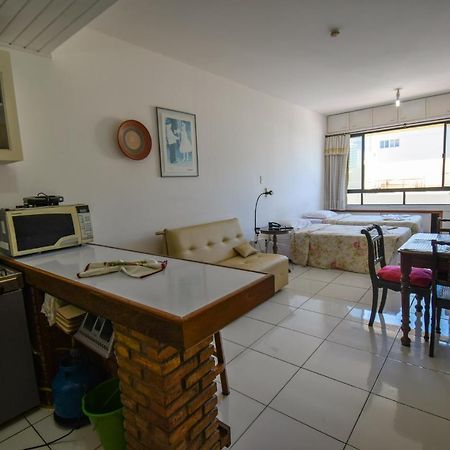 Apartamento Farol Barra Flat Salvador Buitenkant foto