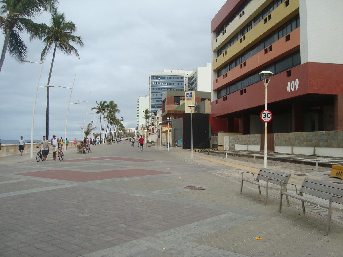Apartamento Farol Barra Flat Salvador Buitenkant foto
